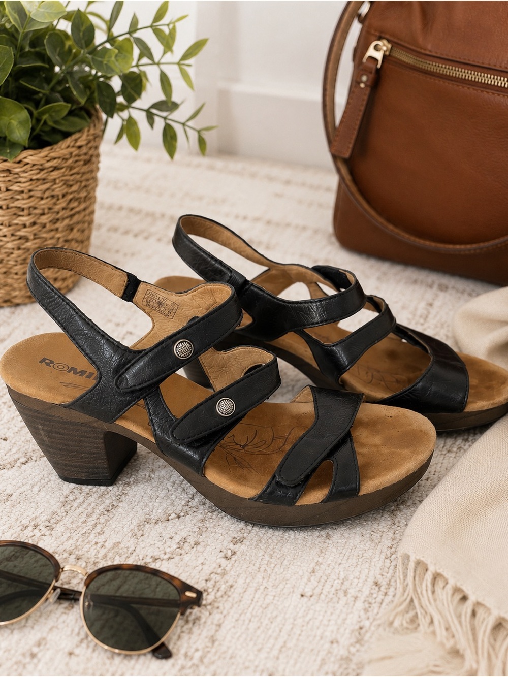 Romika Nancy Black Leather Comfort Heel Sandals EU 39 Adjustable Straps